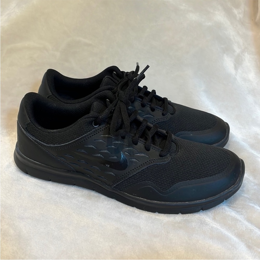 Nike Orive NM Mesh Black Running Shoes Women Size 8.5  Athletic Sneakers